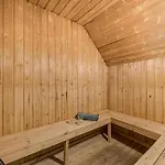 Holiday home Lovely Pool House With Jumping Cushion And Activity *